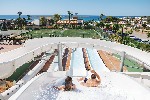Nový splash park s tobogánmi