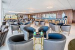 Lobby bar