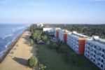 Letecký pohled na hotel a pláž