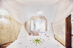Seafront Luxury vila