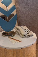 Telefón
