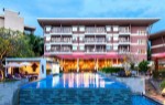 Hotel Peach Blossom Resort dovolená