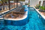 Swim-up bazén