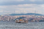 Plavba_lodi_po_Bosporu_9_Istanbul_Spurek.jpg