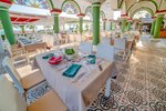 A la carte restaurace