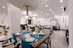 A la carte restaurace