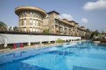 Resort s bazénem
