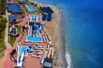 Hotelové bazény a pláž