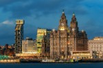 Royal Liver Building v západu slunce