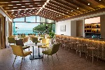 Lounge bar