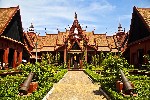 Kambodza_Phnom_Penh_Narodni_muzeum_Kambodze.jpg