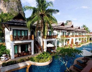 Resort s bazénem
