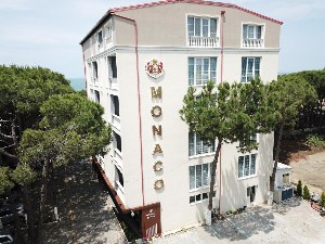 Hotel MONACO wakacje