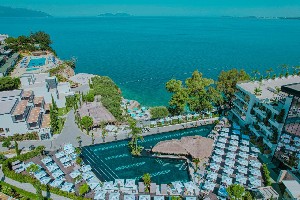 Hotel MARITIMM MARINA BAY RESORT & CASINO wakacje