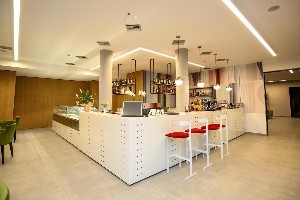Hotel REGINA GARDEN wakacje