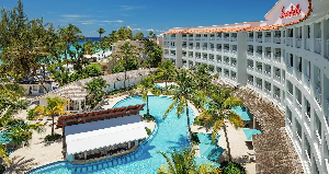 Hotel s bazénem