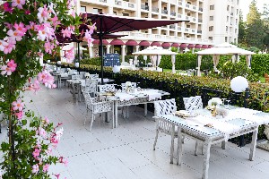 Salini Restaurant 