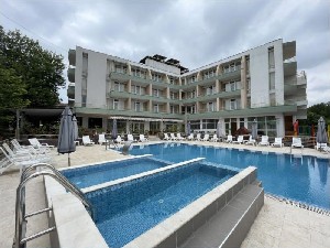 Hotel s bazénem
