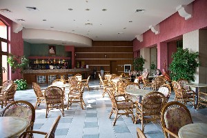 Lobby Bar
