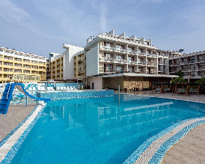 Hotel s bazénem