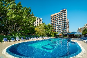 Hotel s bazénem