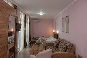 Standard Studio (Balcony) 