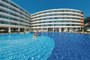 Hotel s bazénem