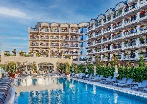 Hotel CASA DI FIORE wakacje