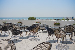 Lobby Terrace