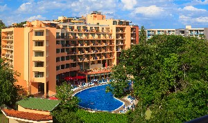 Hotel s bazénem