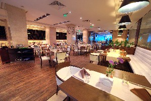 Lucky Chef A la carte Restaurant