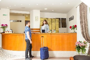 Hotel LJULJAK wakacje
