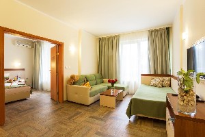 Hotel LJULJAK wakacje