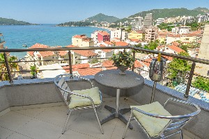 Junior SeaView Studio