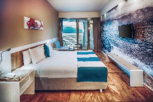 Double SeaView Room