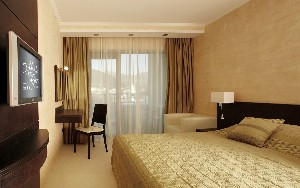 FamilyRoom