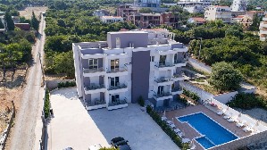 Apartmány s bazénem