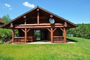 (Česká republika, Jihomoravský kraj, Kyjov) - ČELOŽNICE - chalupa