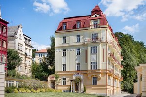 Ensana Health Spa hotel Neapol