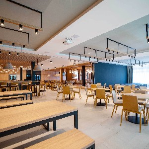 Hotel WELLNESS HOTEL SVORNOST wakacje