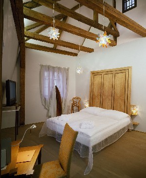 Hotel DESIGN HOTEL NERUDA wakacje