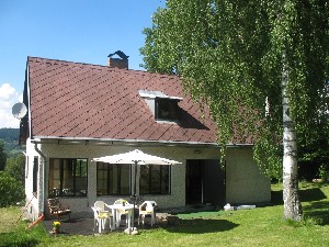 Česká republika, Šumava, Lipno - NOVÉ DOMKY 1694 chata