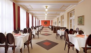 Restaurace