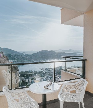 Comfort Room with SeaView and Balcony