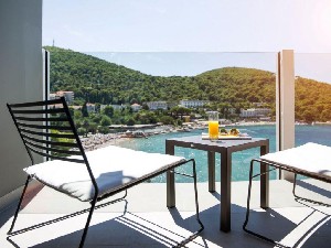 Hotel KOMPAS wakacje