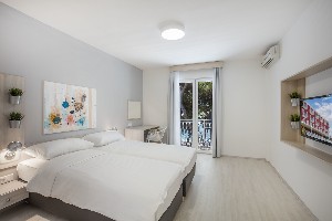 Superior Room (SeaSide, Balcony)