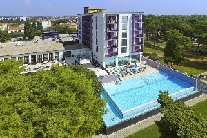 (Chorvatsko, Dalmácie severní, Biograd na Moru) - HOTEL ADRIATIC: Pobyt s polopenzí