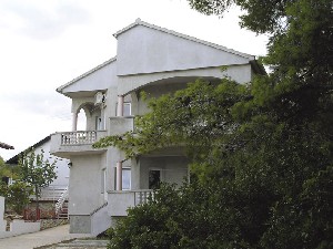 Apartmán - nový apartmánový dům, 30m od pláže - Tkon