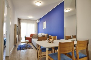 1 Bedroom Apartment (Balcony)
