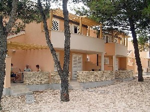 Chorvatsko, Dalmácie severní, Zaton - APARTMÁNY ZATON HOLIDAY RESORT s klimatizací